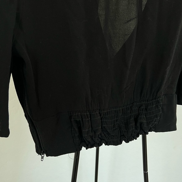 ASTR BLACK TOP - Picture 4 of 4